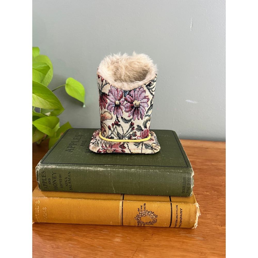 Vintage Floral Tapestry Eyeglass Holder Faux Fur Lined  Cottagecore